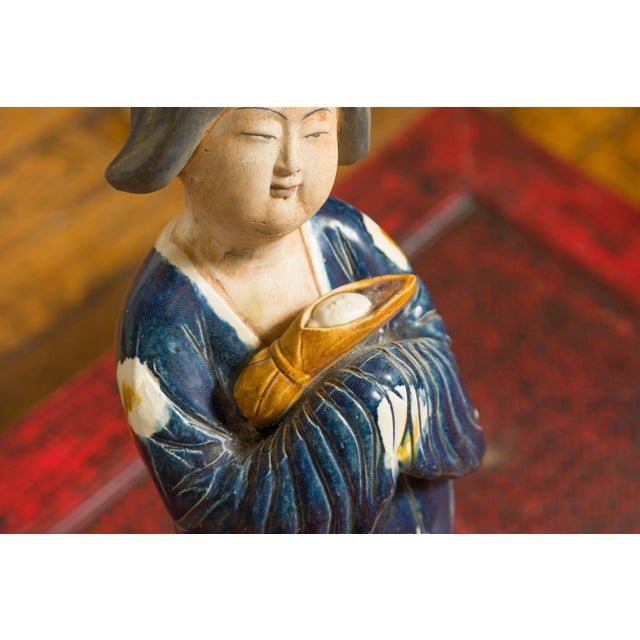 Ceramic Small Chinese Statue of a Court Lady Wearing Blue Kimono and Holding a Baby For Sale - Image 7 of 13