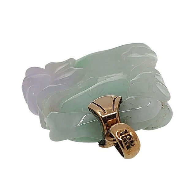 Contemporary Carved Lavender & Green Jade 18k Pendant For Sale - Image 3 of 3