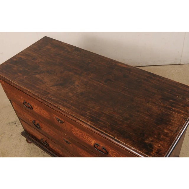 18th Century Italian Chest with Orig. Hardware For Sale - Image 4 of 11