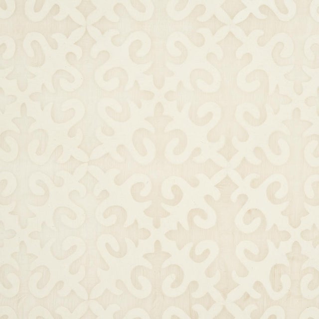 Schumacher Sample - Schumacher Kyrgyzstan Wool Silk Panel Fabric in Oyster And Natural For Sale - Image 4 of 4
