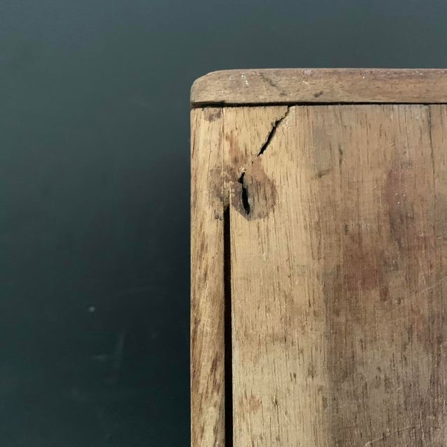 19th Century Antique Kashmiri Hand-Carved Monogrammed Walnut Box With Original Key For Sale - Image 18 of 18