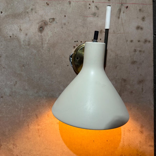 Lightolier Pair of Lightolier Wall Sconces Mid Century Modern For Sale - Image 4 of 10