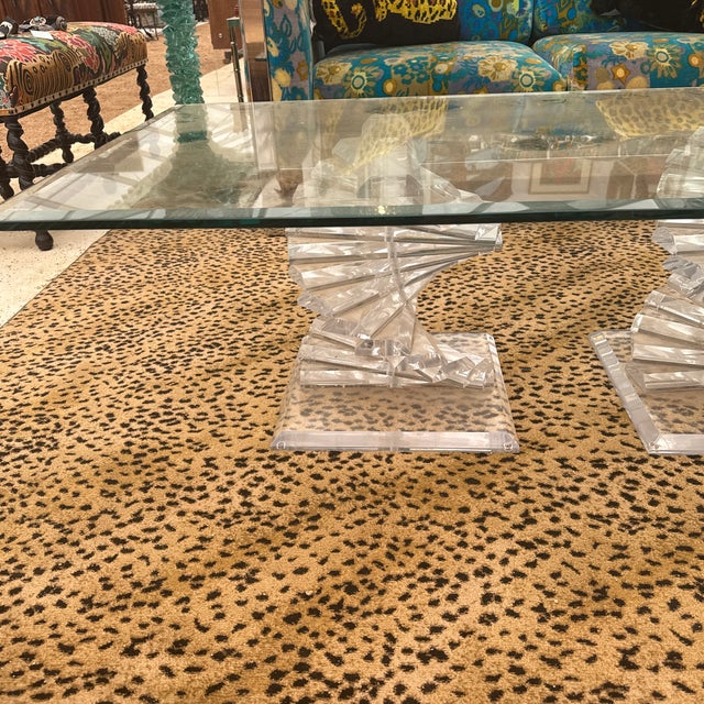 Karl Springer 1970s A Spiral Stacked Lucite Coffee Table For Sale - Image 4 of 6