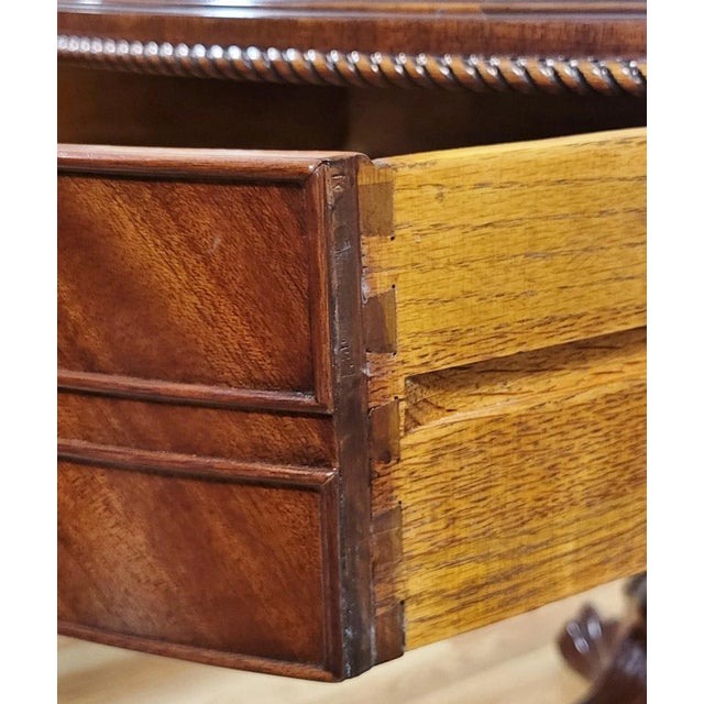 Vintage Weiman Heirloom Mahogany & Gilt Tooled Leather Top Drum Table For Sale - Image 9 of 14