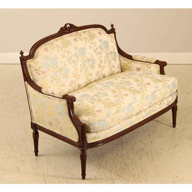 Meyer Gunther French Louis XVI Upholstered Loveseat For Sale In Philadelphia - Image 6 of 18