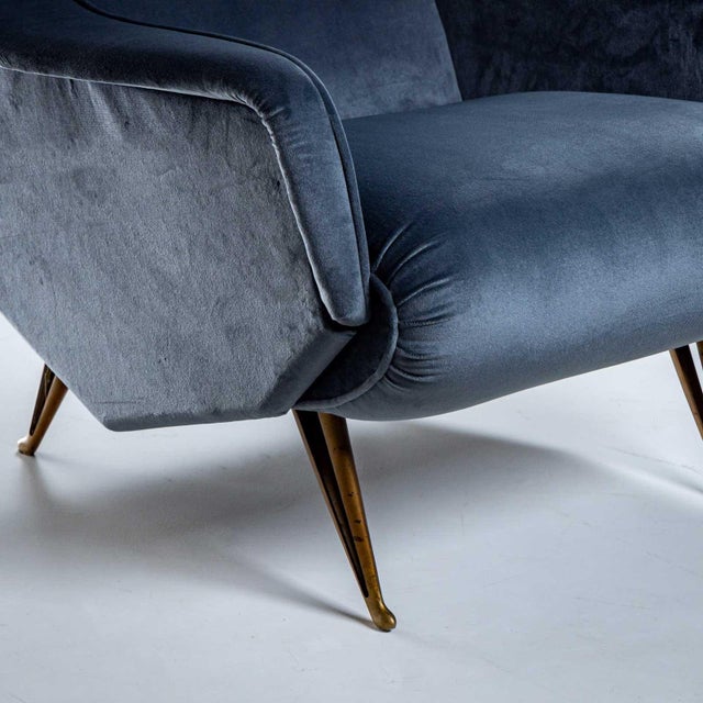 Mid-20th Century Pair of ISA Bergamo Armchairs, Italy For Sale - Image 12 of 15