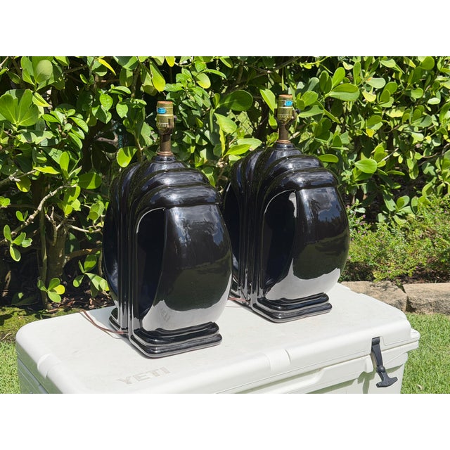 Vintage Sculptural Postmodern Black Ceramic Table Lamps, Pair For Sale In Naples, FL - Image 6 of 9