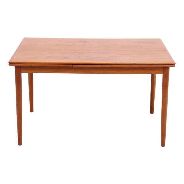Vintage Danish Extendable Dining Table in Teak For Sale