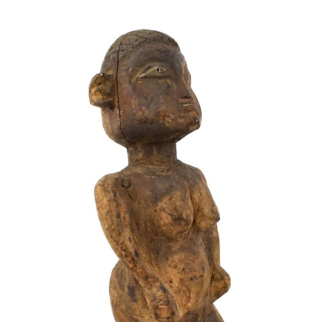 Early 20th Century Yoruba Kneeling Figure Nigeria For Sale In Denver - Image 6 of 7