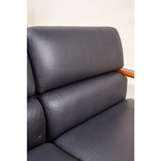 Black Vintage Teak and Leather 2-Seater Sofa from Olsen & Laursen, 1980s For Sale - Image 8 of 17