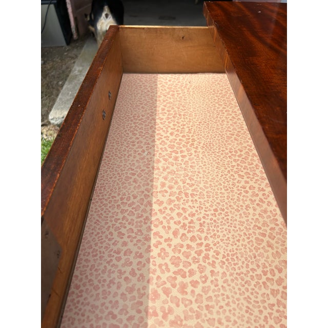 Early 19th Century Federal Chest of Drawers For Sale - Image 9 of 11