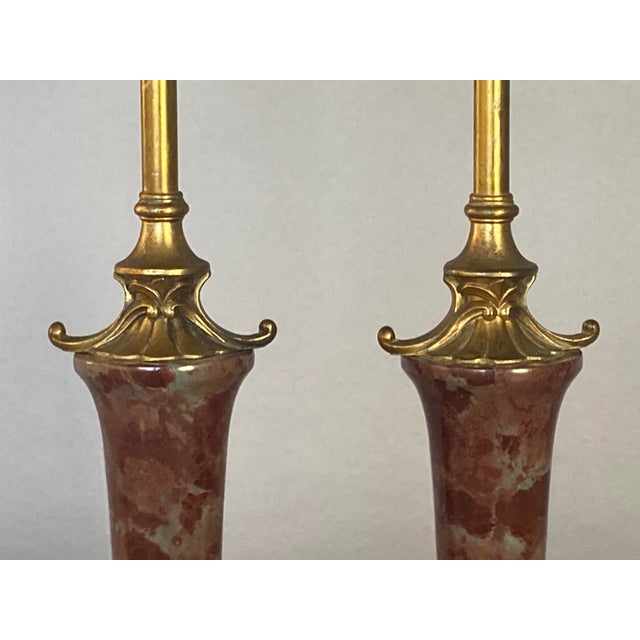 1940s Chinoiserie Table Lamps Featuring Onyx and Marble, Gilded Metal Fittings - a Pair For Sale - Image 4 of 6