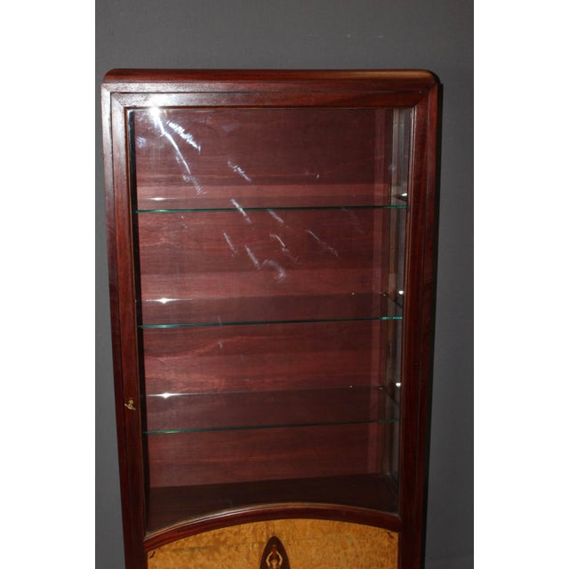 Art Deco Marquetry Display Case, 1925 For Sale - Image 4 of 14
