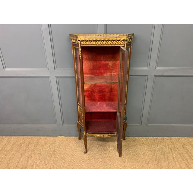Wood French Mahogany Vitrine by Vernis Martin, 1890 For Sale - Image 7 of 18