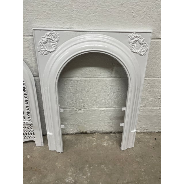 19th Century Antique 21.5" Cast Iron Ornate Victorian Cover and Surround From New Orleans For Sale In Mobile - Image 6 of 8