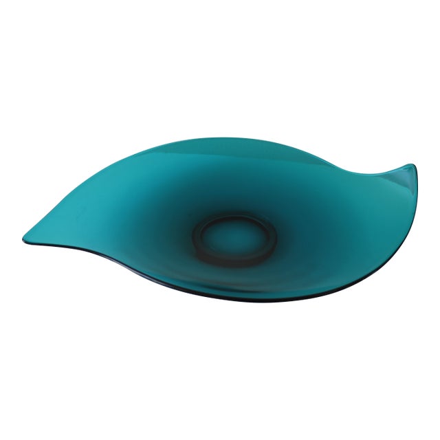 1950s Mid-Century Modern Viking Glass "Bluenique" Epic Freeform Platter For Sale