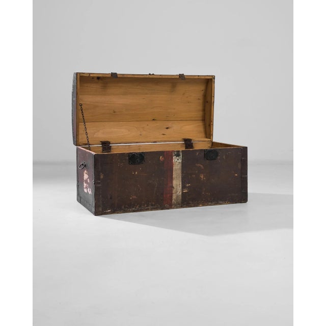 French Country 1900s French Wooden Trunk For Sale - Image 3 of 10