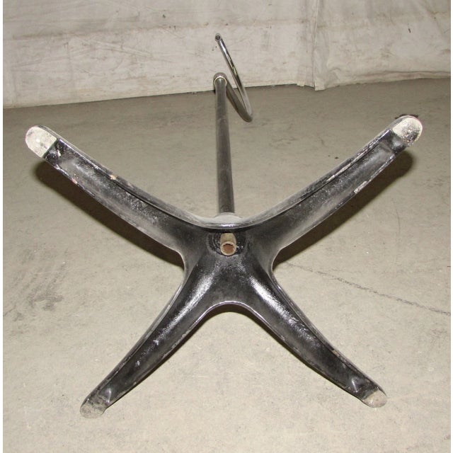 Metal Reclaimed 5 Ft. Curved Top Floor Stand Holder For Sale - Image 7 of 7