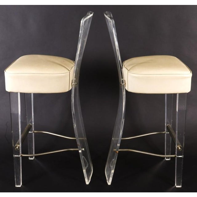 Hill Manufacturing Co. 1970s Pair MCM Lucite Bar Chairs / Stools by Hill Manufacturing Co. For Sale - Image 4 of 10
