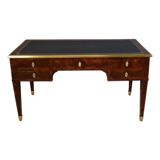 Executive Desk in Mahogany For Sale