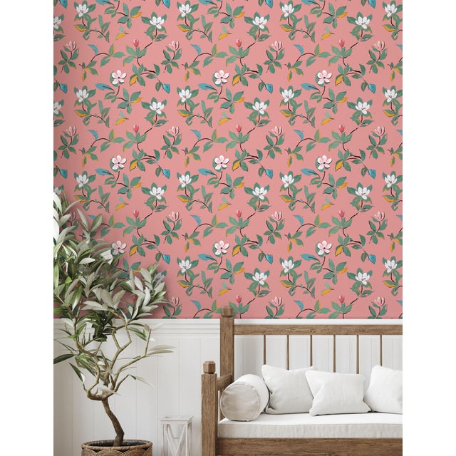 Non-woven fiber-based material with a smooth satin finish. We use the latest digital technology providing the highest...