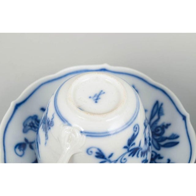 Vintage Porcelain Espresso Cups with Saucers from Meissen, Set of 8 For Sale - Image 4 of 5
