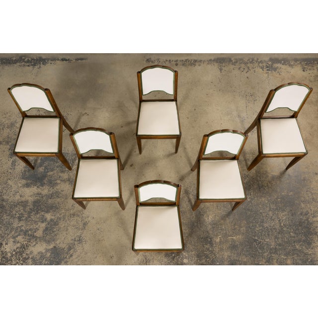 1930s French Art Deco Maple Dining Chairs With Scalloped Backs, Set of 6 For Sale - Image 4 of 18