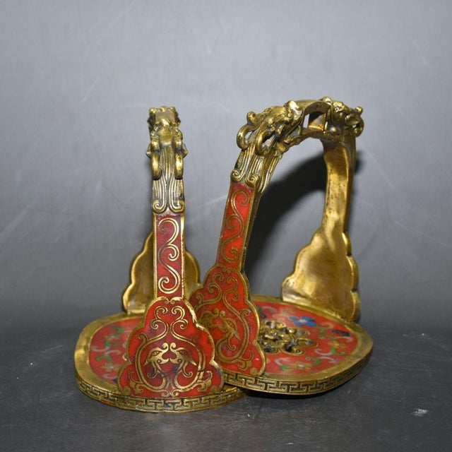Asian Pair of Antique Cloisonné Enamel Stirrups With Dragon Motif, 1.95kg For Sale - Image 3 of 9