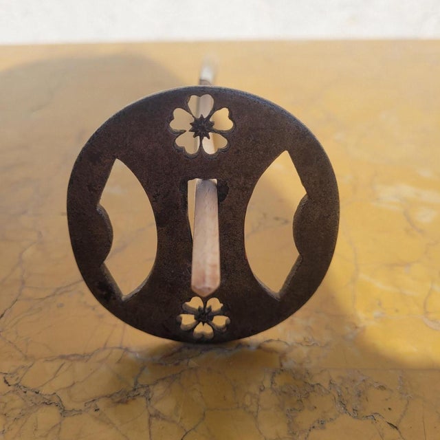 Antique Edo Bronze Maru-Gata Tsuba For Sale - Image 4 of 11