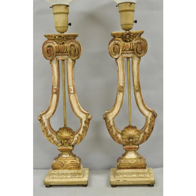 Neoclassical Italian Neoclassical Cream & Gold Gilt Carved Wood Harp Column Table Lamp - Pair For Sale - Image 3 of 14