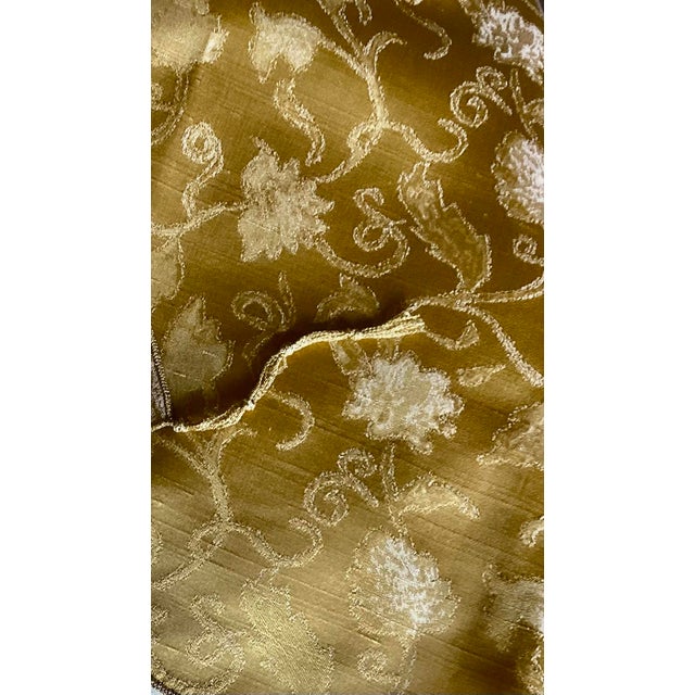 1990s Pure Silk Damask Square Table Cover For Sale In New York - Image 6 of 7