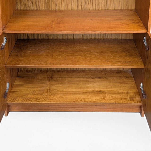 Set of Three Mid-Century Teak Bookcases For Sale - Image 15 of 18