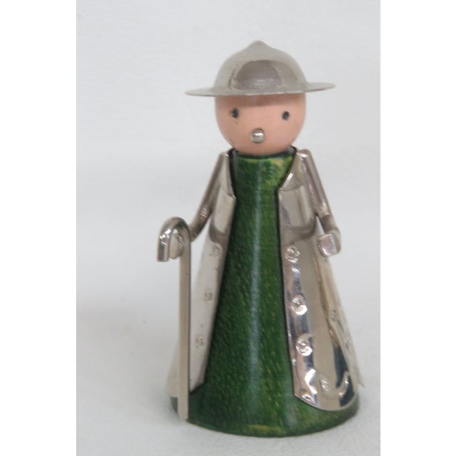 Mid 20th Century Pair of 2 Wood and Metal Folk Art Figurines Couple With Umbrella and Cane 4871b For Sale - Image 5 of 13