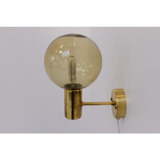 Hans-Agne Jakobsson Swedish Brass Wall Light by Hans-Agne Jakobsson for Markaryd, 1960s For Sale - Image 4 of 18