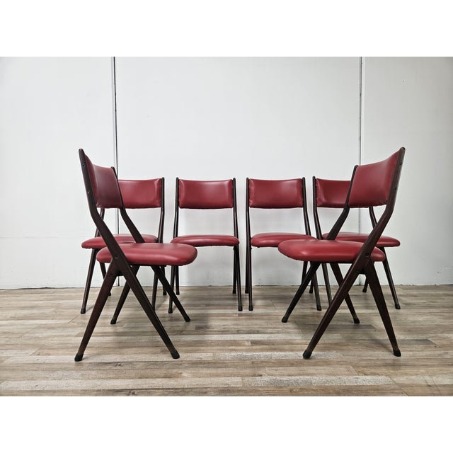 An elegant set of six chairs designed by Gaetano and Alessandro Besana in the 1960s, a refined example of the finest...