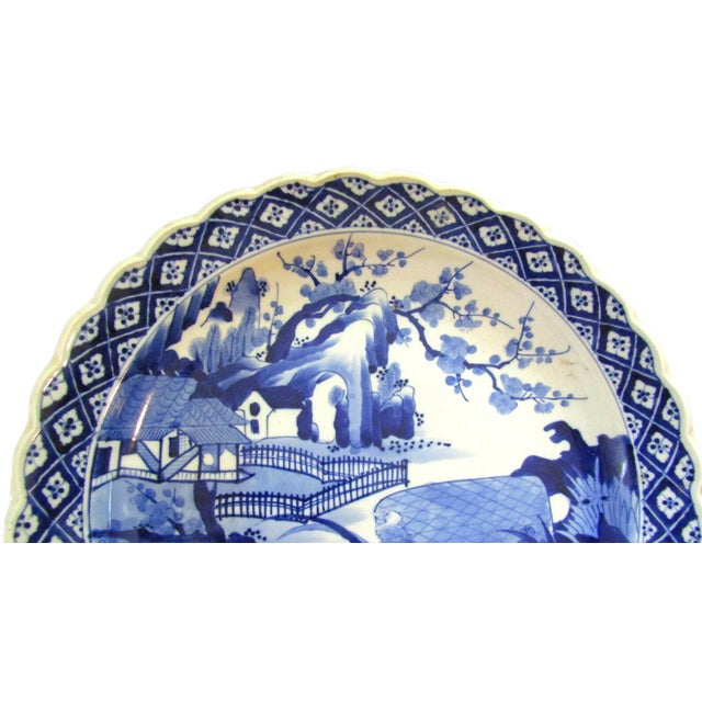 Mid 18th Century Antique 18th Century Japanese Arita Blue and White Charger, 19" Diameter For Sale - Image 5 of 7