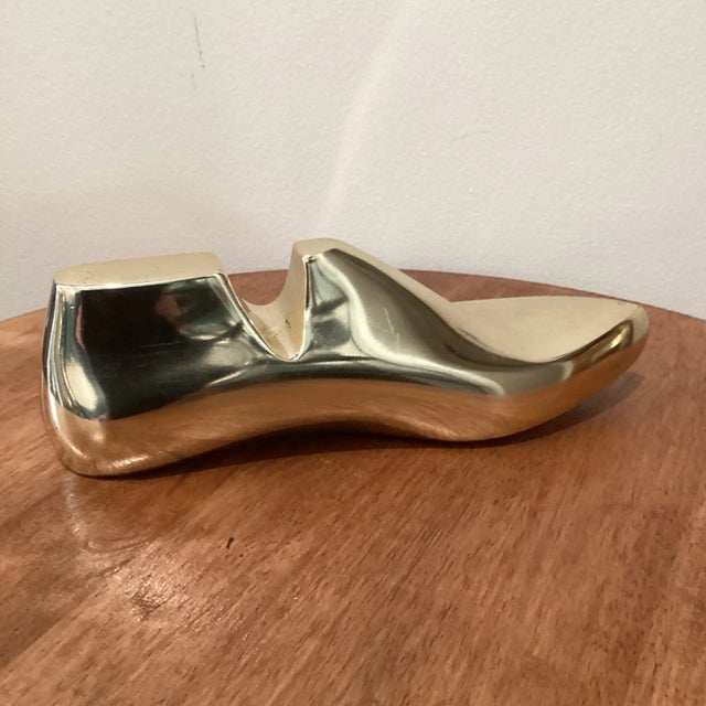 Late 20th Century Lunares San Francisco Polished Brass Sculpture of Shoe For Sale - Image 4 of 9
