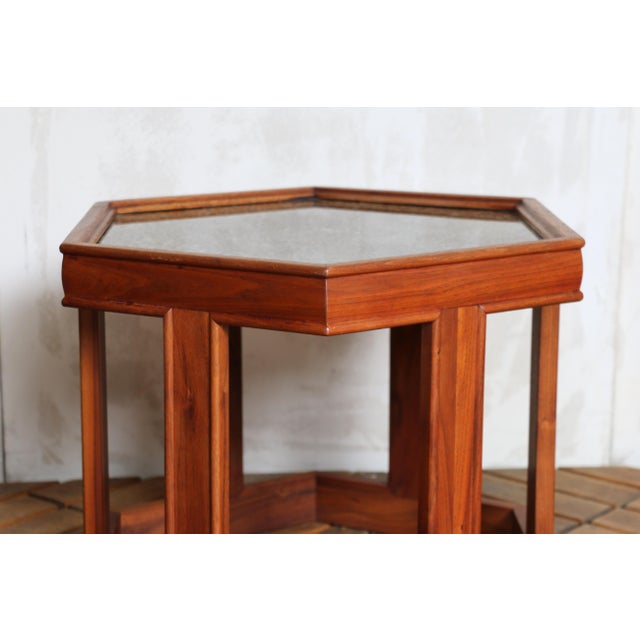 Pair of John Keal for Brown Saltman “Domino” Hexagonal Side Tables | Mid-Century Modern, 1960s For Sale - Image 15 of 18