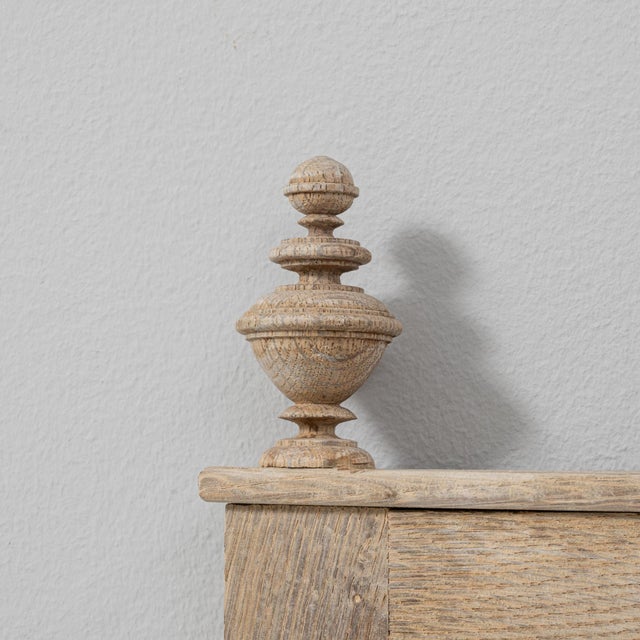 1900s Belgian Carved Oak Folding Wall Mirror For Sale - Image 10 of 18