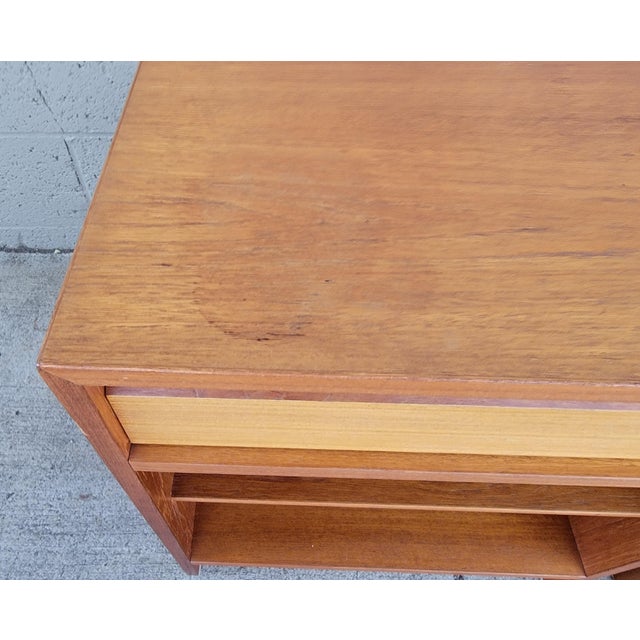 Wood Teak Danish Modern Nightstands - A Pair For Sale - Image 7 of 17
