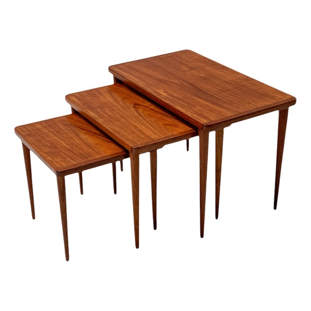 Mid-Century Modern Nesting Tables, 1960s, Set of 3 For Sale