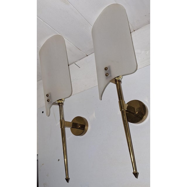Mid-Century Italian Wall Lamps with Brass Frame and White Plastic Shades, 1960s, Set of 2 For Sale - Image 6 of 11