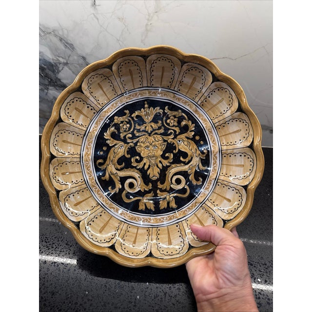 1960s 1960s Deruta Bowl Made in Italy by Michela Cavallini For Sale - Image 5 of 11