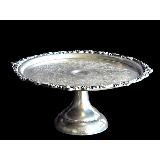 Vintage Silver Plated Pedestal Cake Stand by Sheridan Silver For Sale In Miami - Image 6 of 14