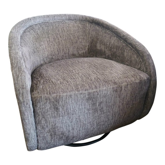 Boss Swivel Cashmere Lounge Chair For Sale