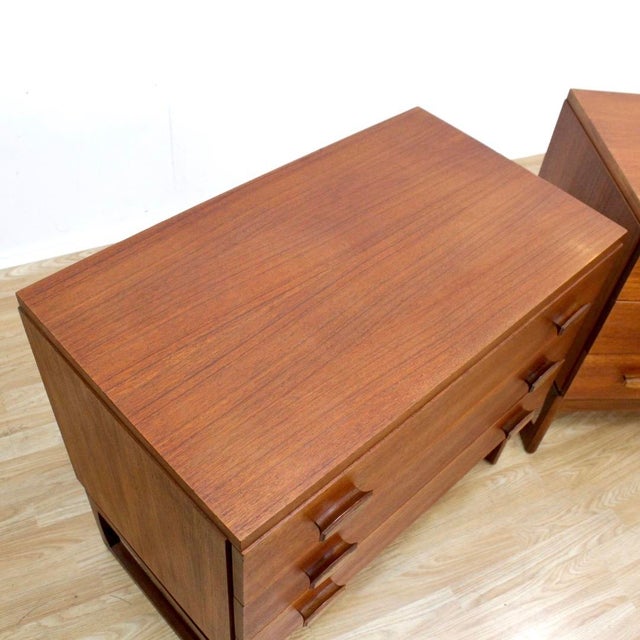 Mid-Century Modern 1960s Pair of Quadrille Teak Nightstands by G Plan For Sale - Image 3 of 12