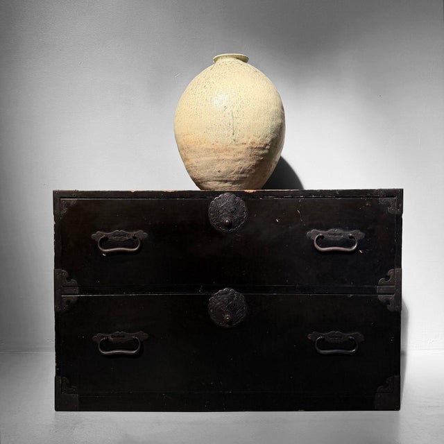 Antique Japanese Kimono Tansu Chest, 1910 For Sale - Image 11 of 18
