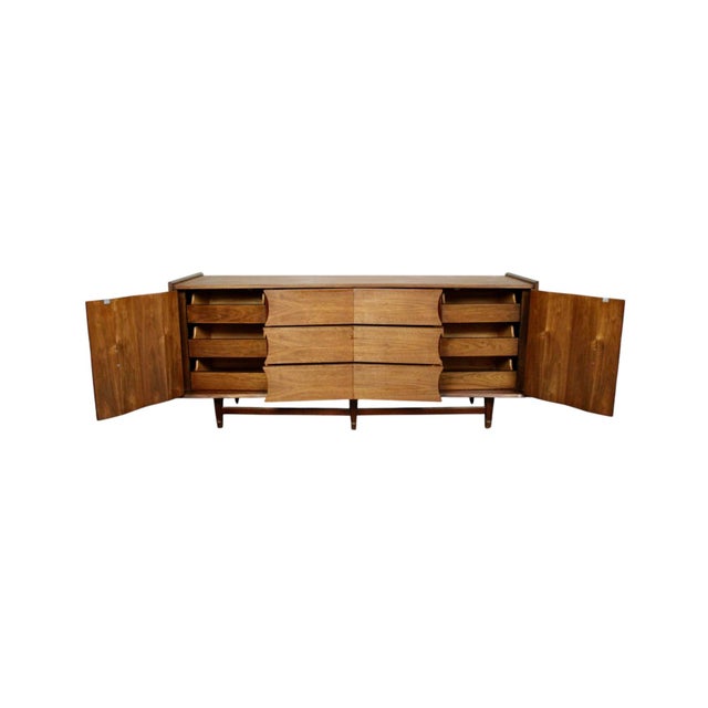 Mid-Century Modern Mid-Century Sculptural Lowboy Dresser by Specialty Woodcraft Inc., Attributed For Sale - Image 3 of 13