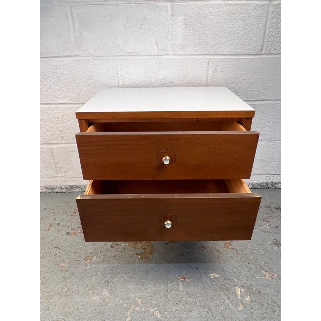 Mid-Century Modern White Top Nightstand For Sale In New York - Image 6 of 11