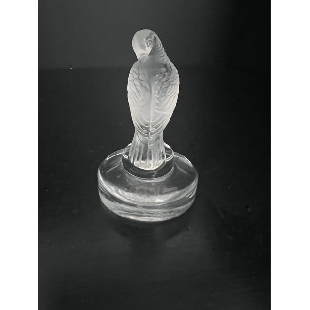 1990s Vintage Lalique France Tourterelle Preening Turtledove Bird Figurine For Sale - Image 5 of 8